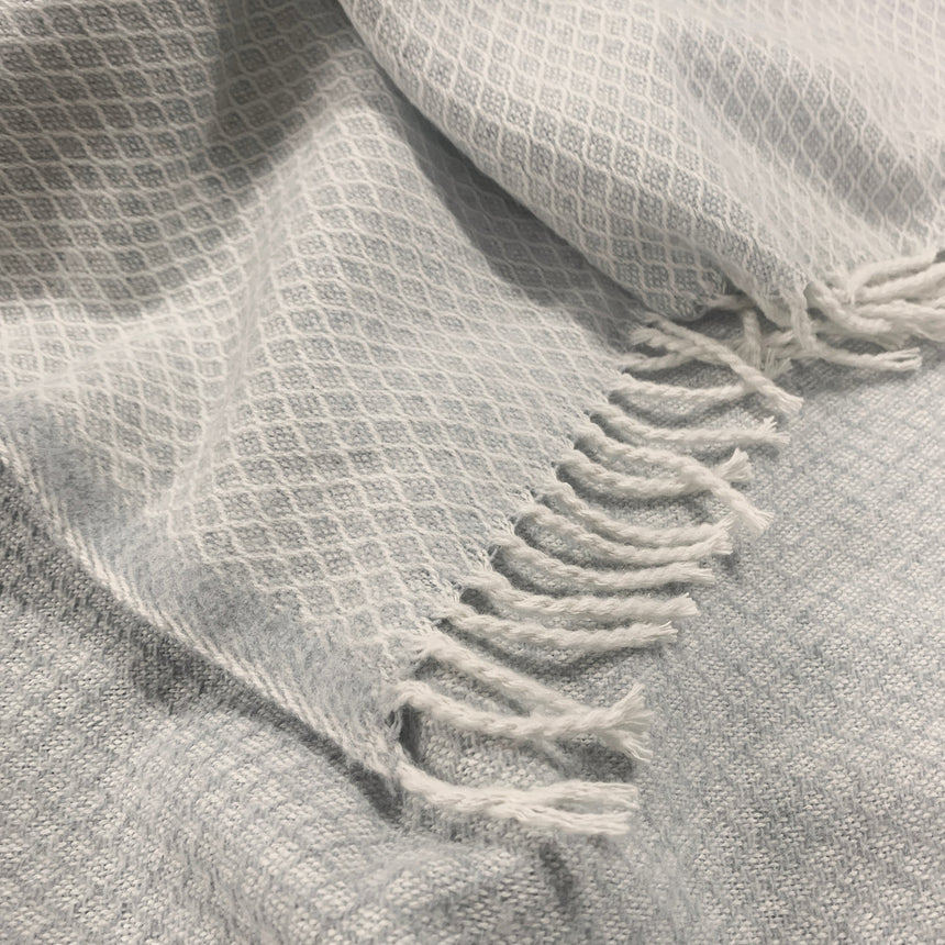 Coast Fringed Throw, 130 x 170 cm, Grey