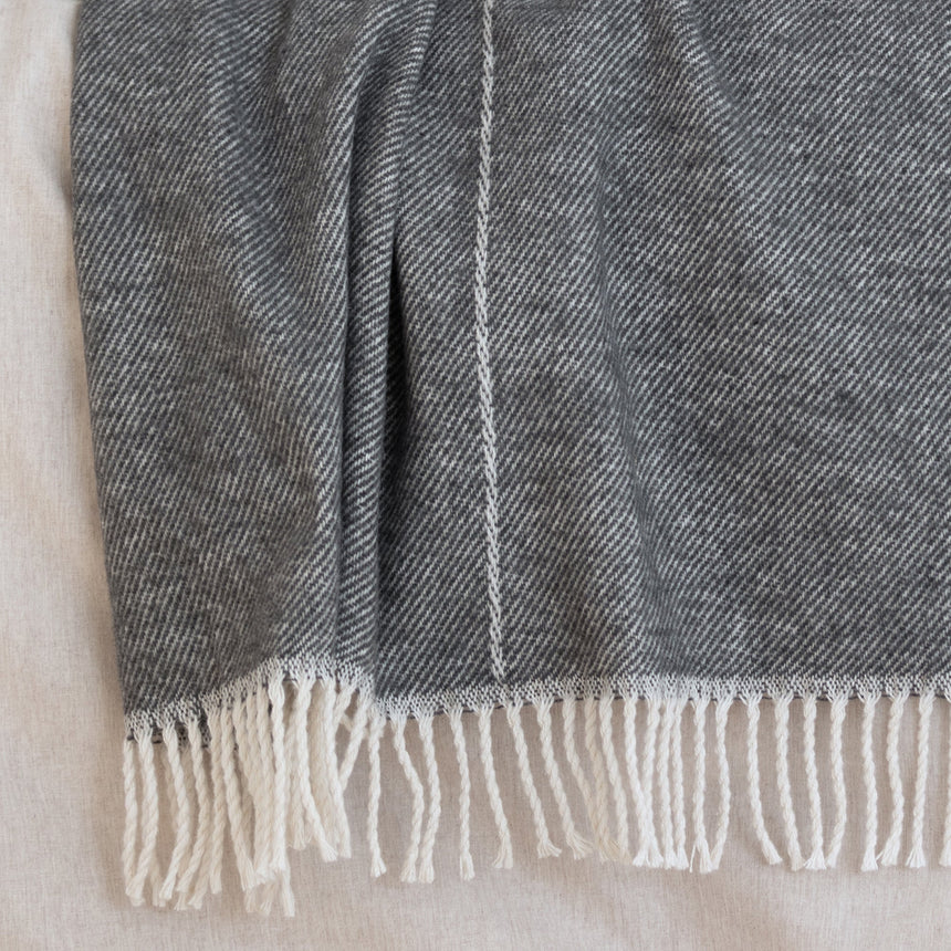 Marsh Fringed Throw, 130 x 170 cm, Dark Grey
