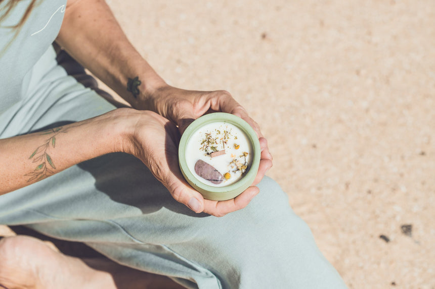 ISLAND DREAMS CANDLE