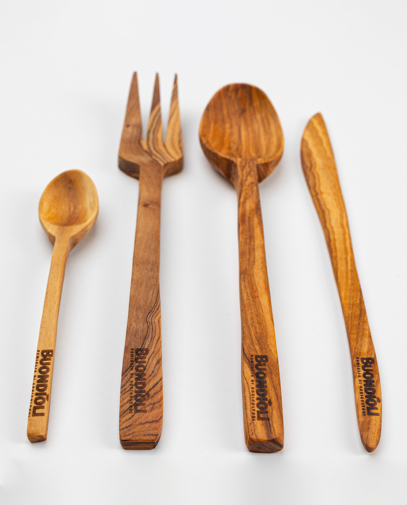 Set 4 posate da tavola in legno d'ulivo