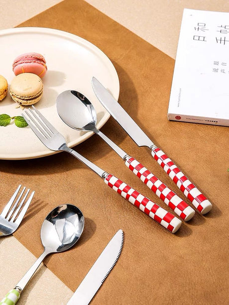 Checkered Flatware Set, 6 Pieces