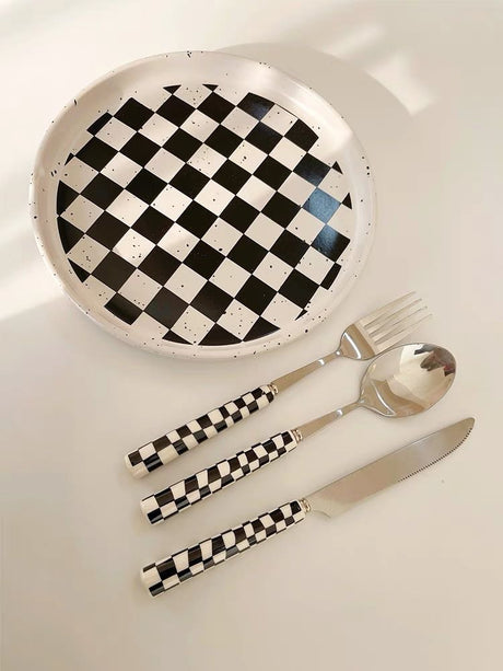 Checkered Flatware Set, 6 Pieces