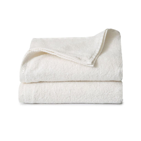 Two white cotton hand towels, 50 x 100 cm each