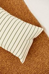 Cotton cushion cover in a green chain-link weave, 50 x 30 cm