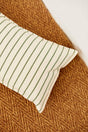 Cotton cushion cover in a green chain-link weave, 50 x 30 cm