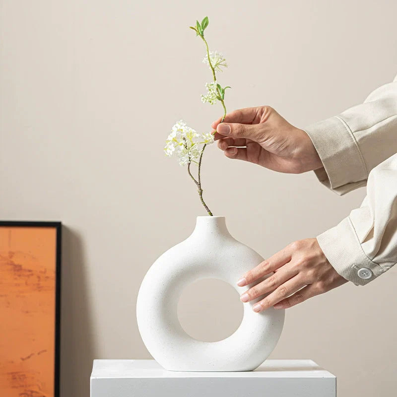 Modern Nordic Circle Ceramic Vase – Minimalist Hollow Sculpture Vessels for Home Decor