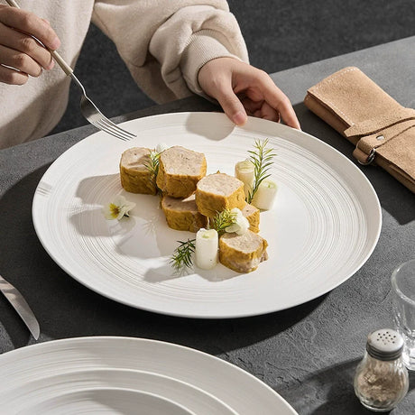 Line Texture Matte Ceramic Dinner Plate