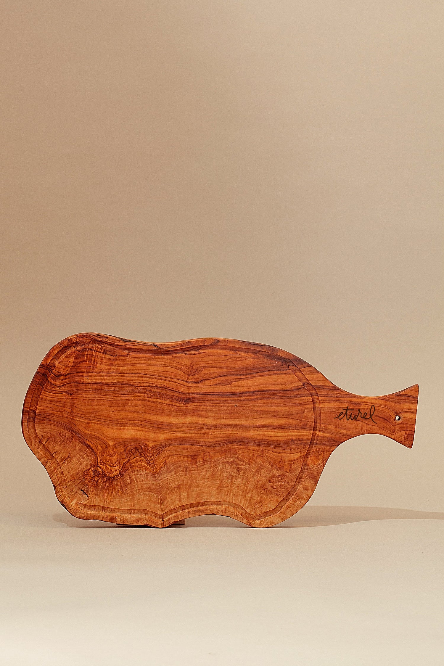 Chopping Board Olive Wood with Handle, Medium