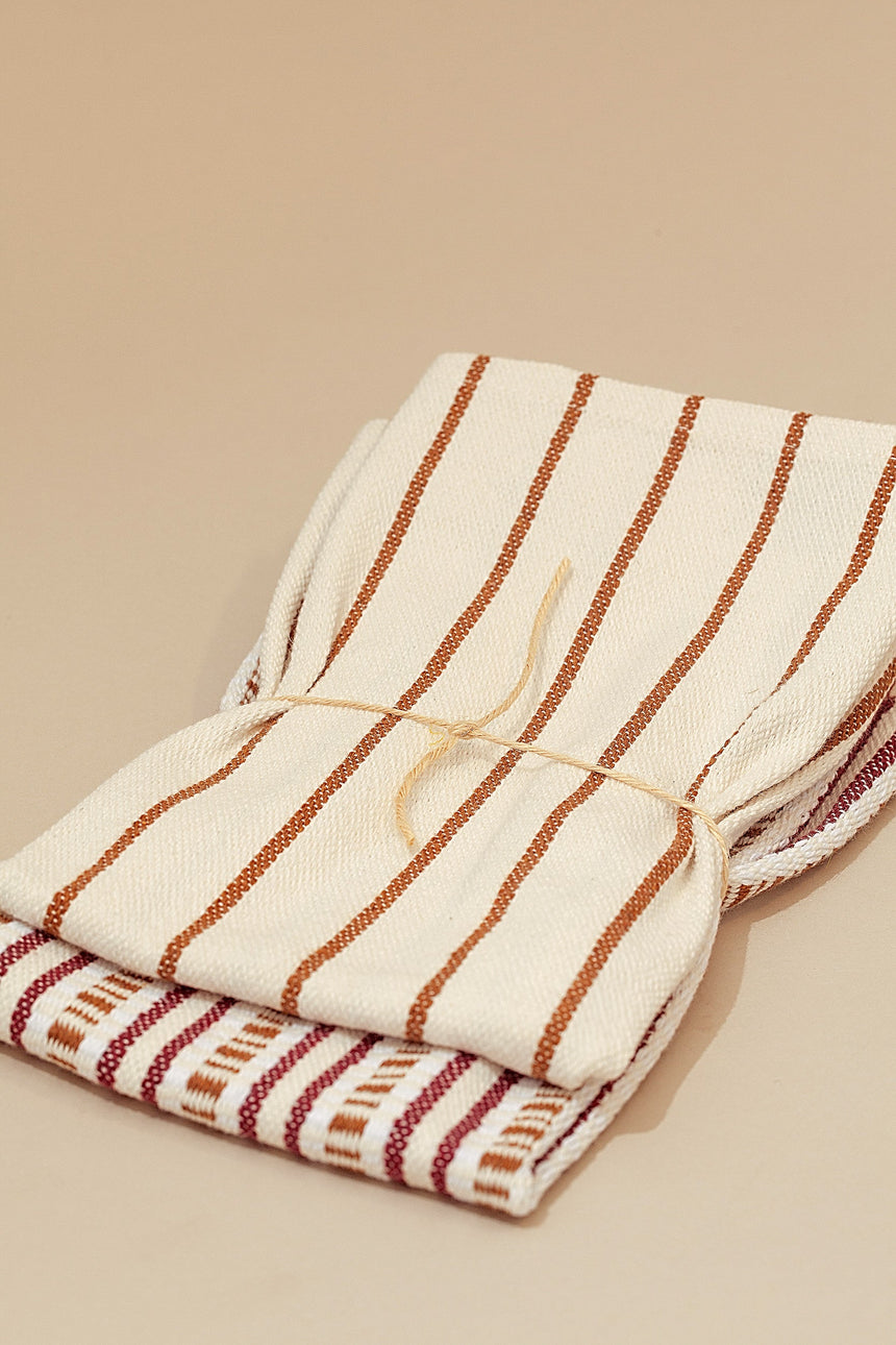 Tea Towels Chain Burgundy, Set of 2