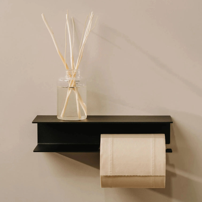 Toilet roll holder in stainless steel with a small shelf above