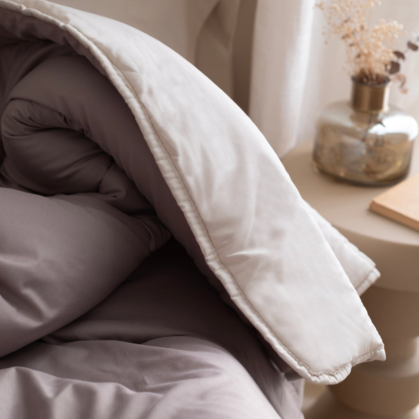 Basic Reversible Comforter, 300 g, Beige