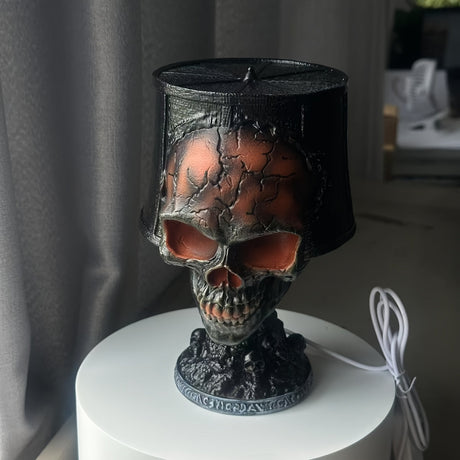 Lava Skull Table Lamp, USB, 20 cm