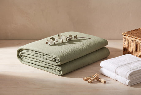 How to Wash Cotton Bedding and Towels