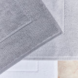 Silver grey bath mat